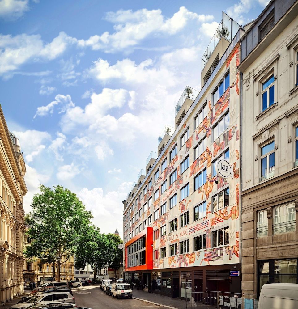 undefined Jaz in the City Vienna 8