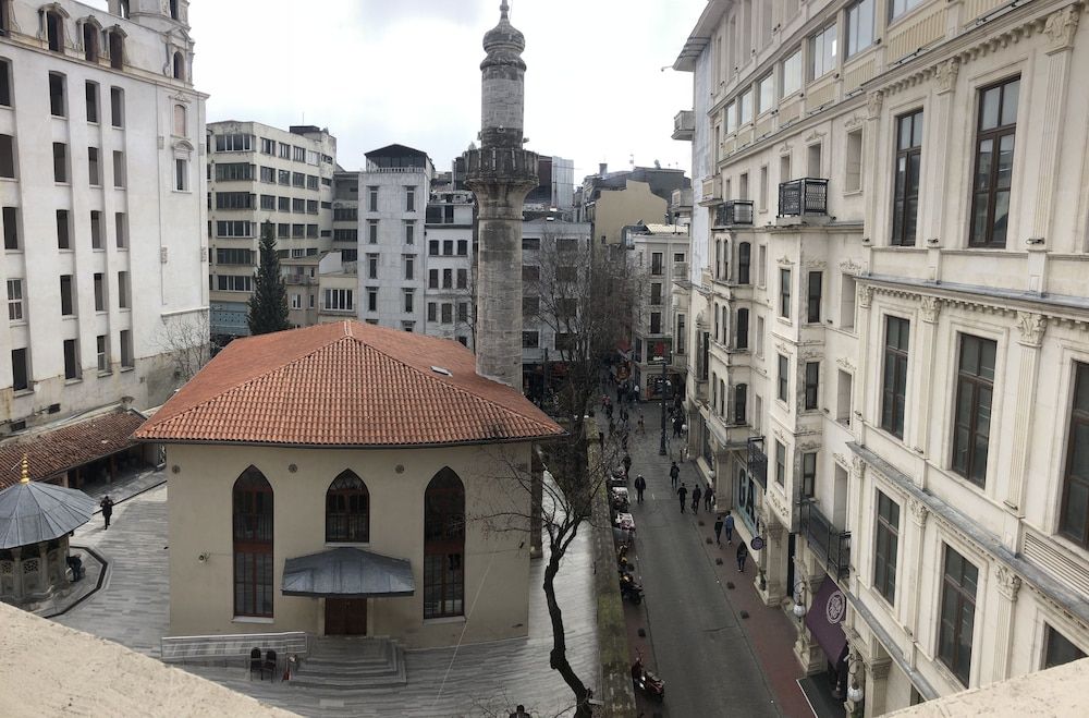 undefined Taksim Palace İstanbul Hotel 5