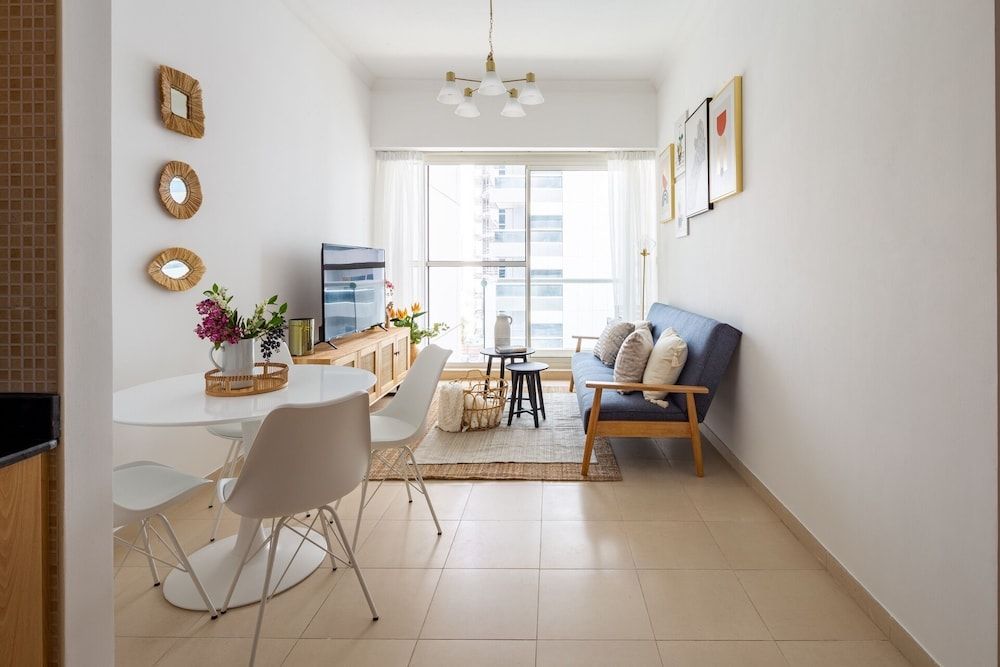 undefined Dazzling & Picturesque 1BR Apartment In Business Bay 8