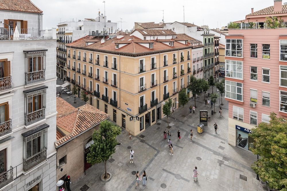 undefined Bob W Madrid Chueca 7