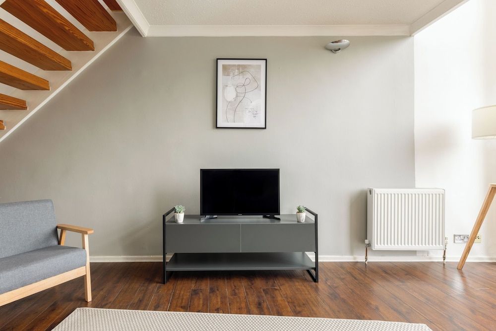 The Rotherhithe Apartments Apartment 14