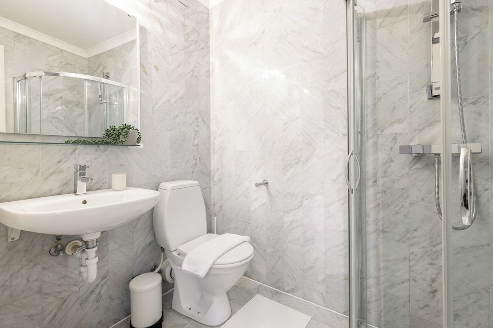 The Rotherhithe Apartments Apartment 9