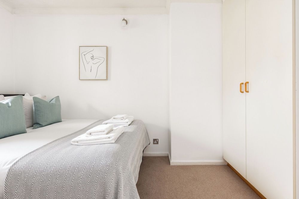 undefined The Rotherhithe Apartments 9