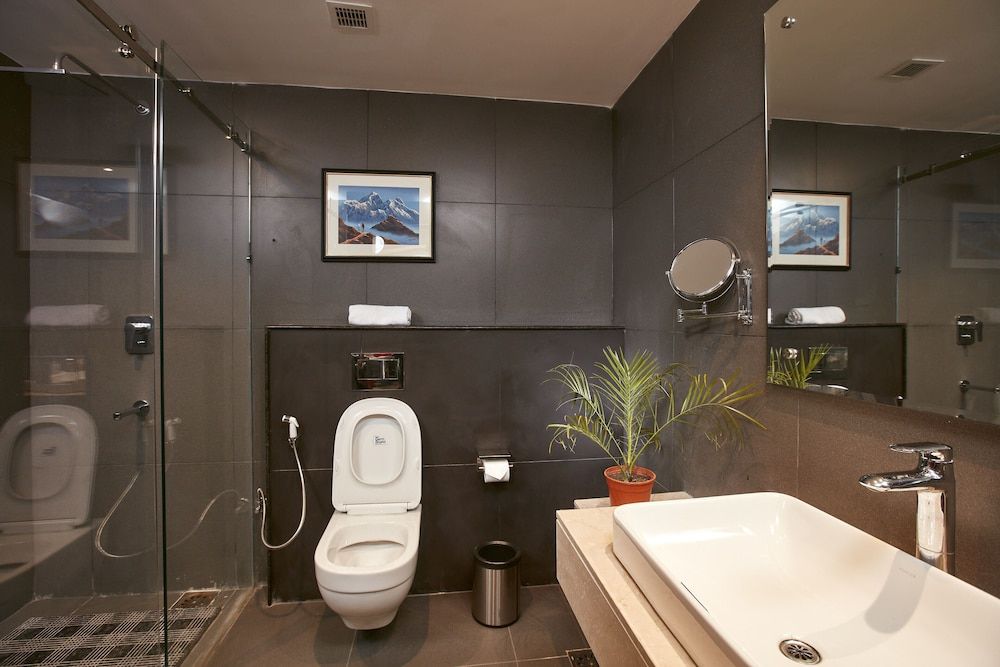 undefined Indreni Suites Hotel 10