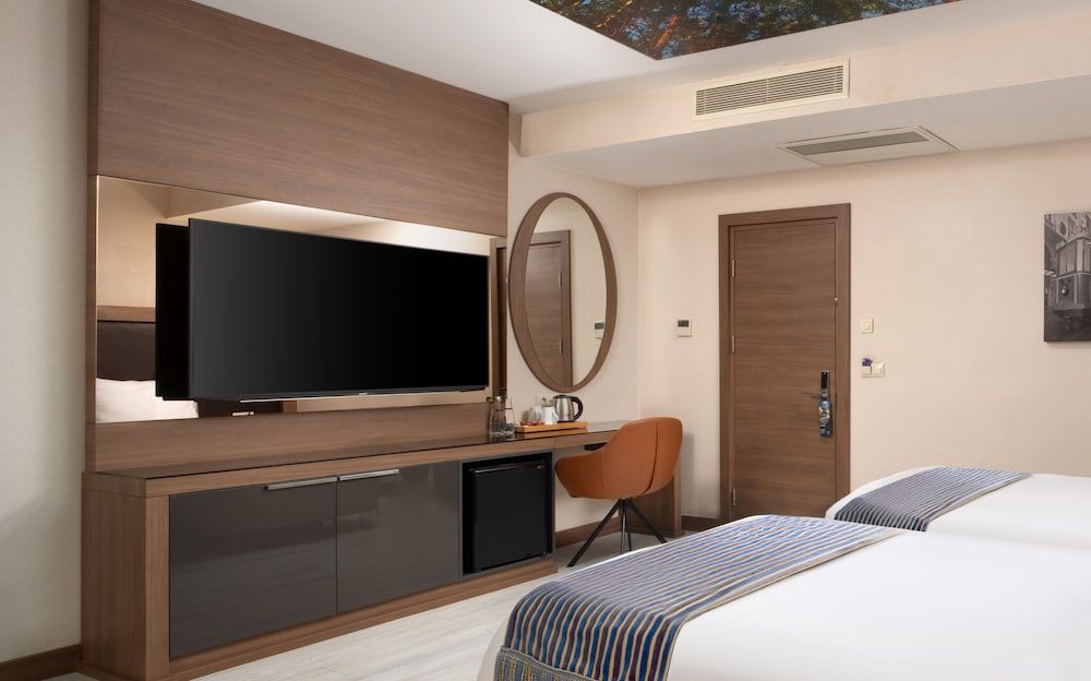 TRYP By Wyndham Istanbul Sisli Hotel Standard Oda,2 Tek Kisilik Yatak,Sigara Icilmez,Penceresiz, Birinci Kat 3