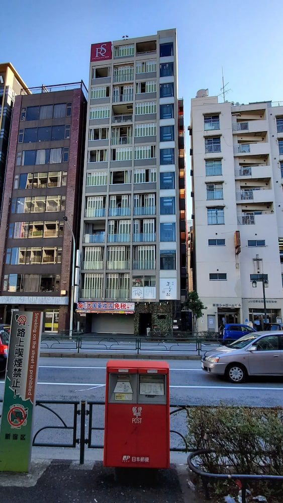 undefined P OIN T – Shinjuku Kabukicho Designer’s Apartment I 3