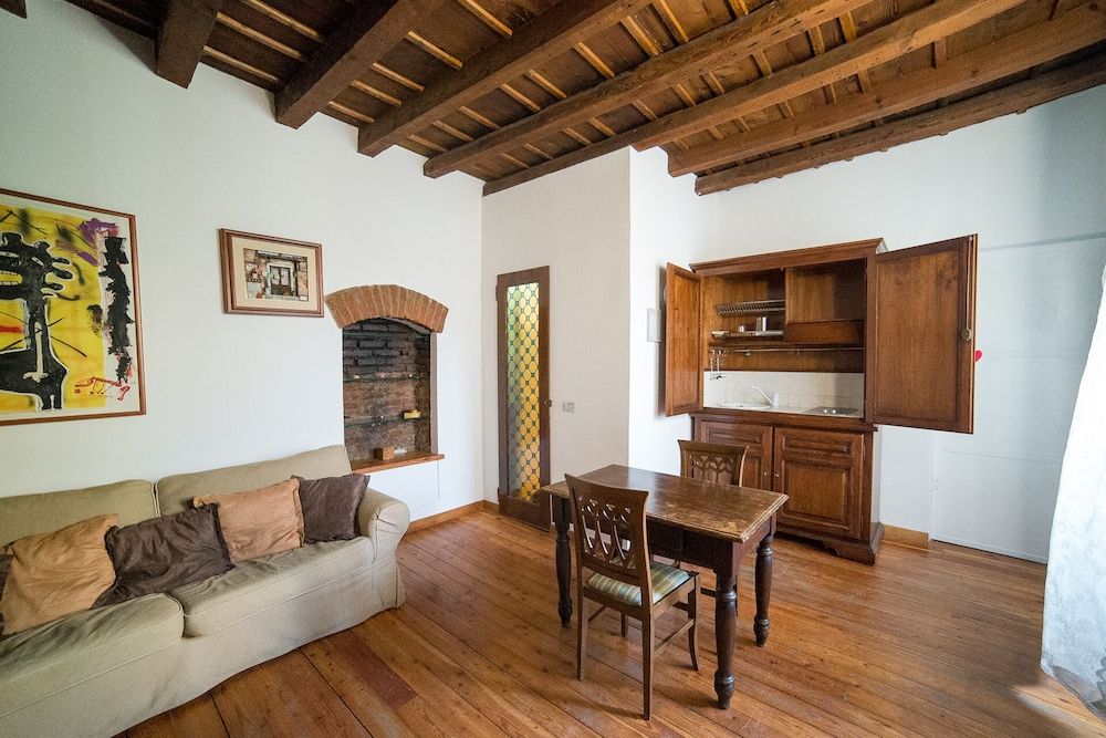 HbHall - Navigli 2 Apartment Deluxe Apartment, 1 Bedroom 2