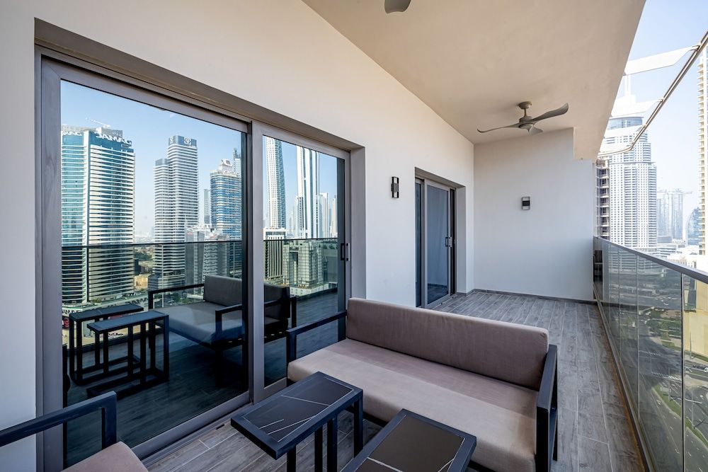 MAG 318 Business Bay Dubai Premier Apartment 8