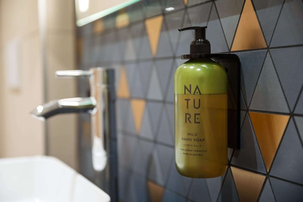 Austria Trend Hotel Maximilian Classic Room 9