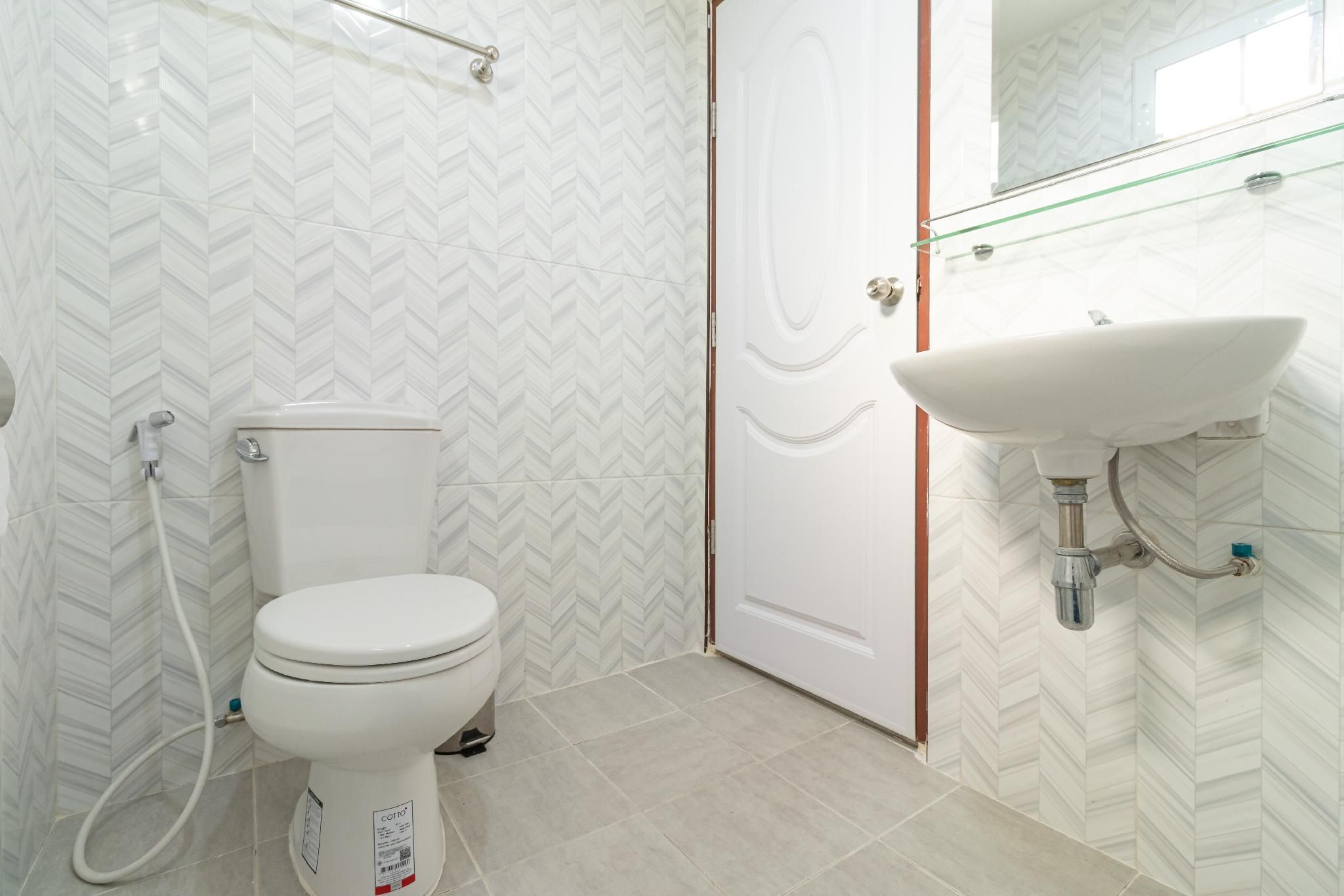 undefined Tree Place 10