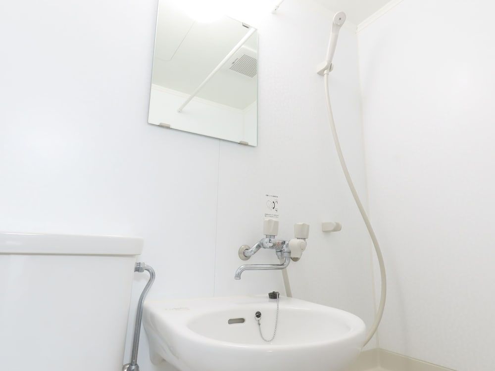 Rolands House 301 Apartment 12