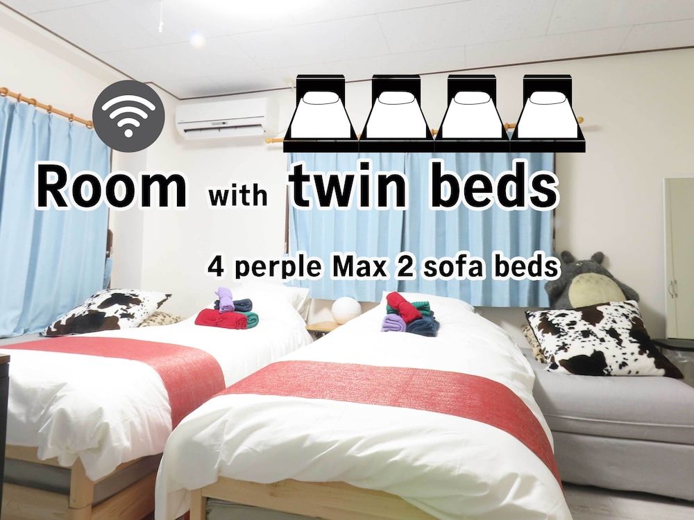 undefined Rolands House 301 6