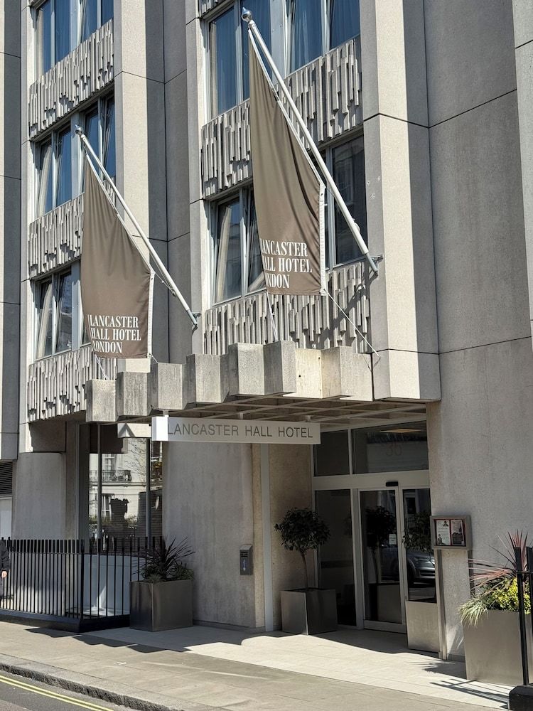 undefined Lancaster Hall Hotel 6