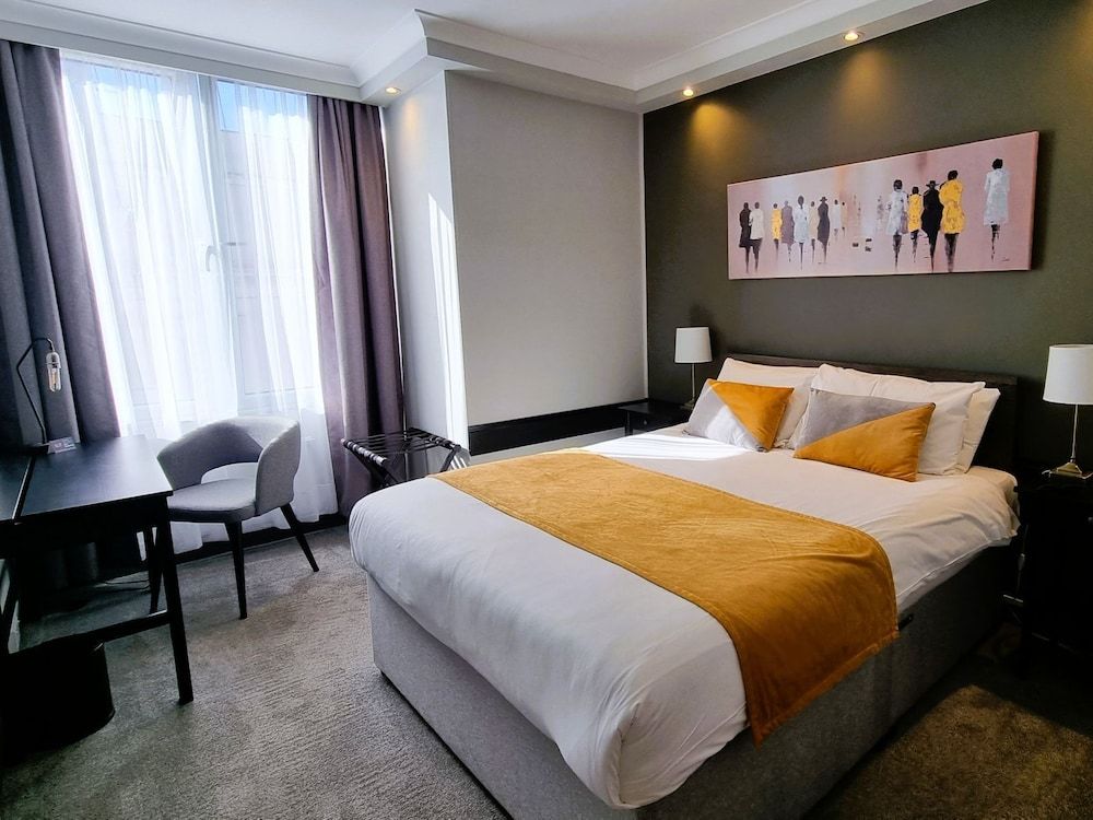 undefined Lancaster Hall Hotel 3