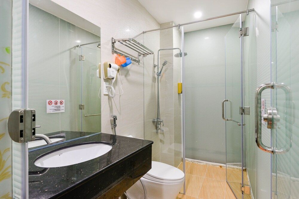 Love Hotel Airport Standard Shared Dormitory 12