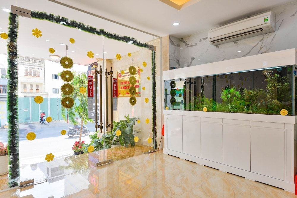 undefined Love Hotel Airport 3