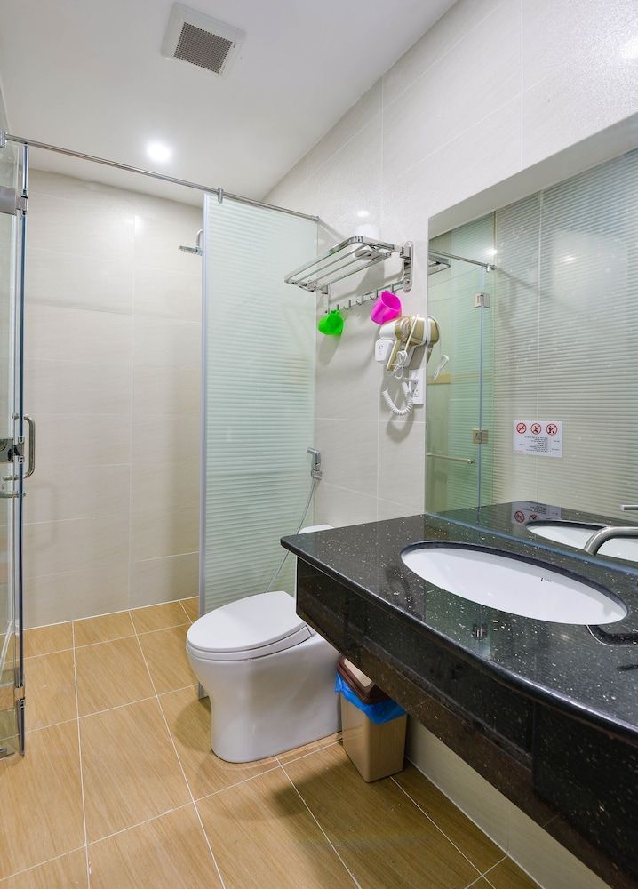 Love Hotel Airport Standard Shared Dormitory 13