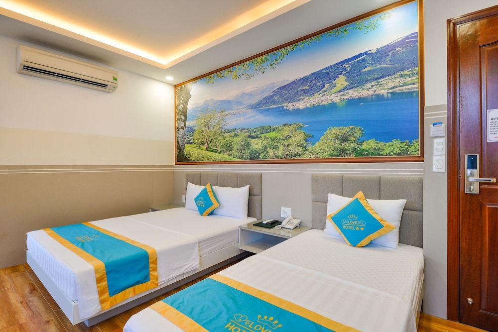 undefined Love Hotel Airport 9