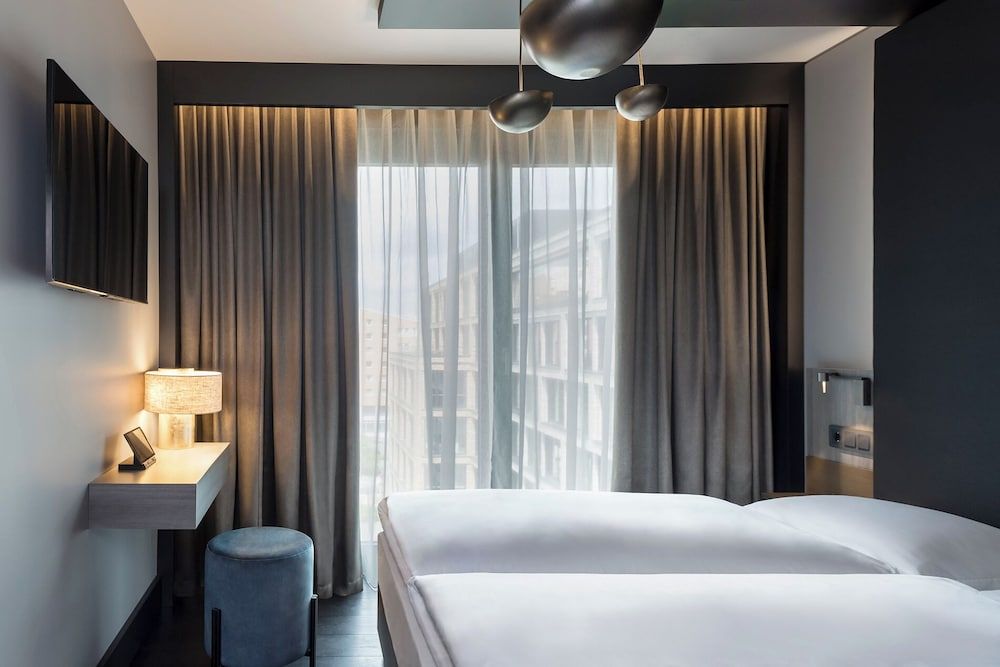 Hotel AMANO East Side Comfort Room 3