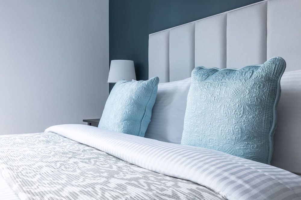 undefined 1BR Tranquil Space With Incredible Marina Views! 7