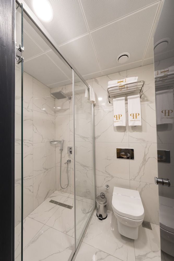 Ferman Port Hotel - Special Class Superior Family Room 14