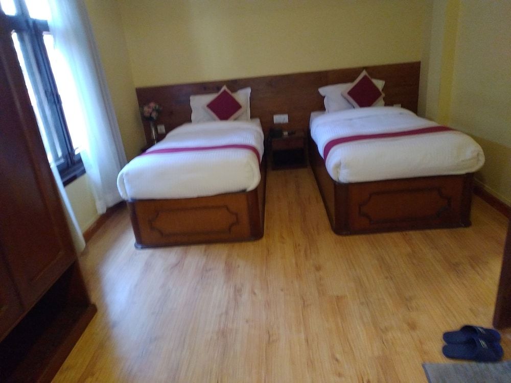 Hotel Green Plum Deluxe Double or Twin Room 10