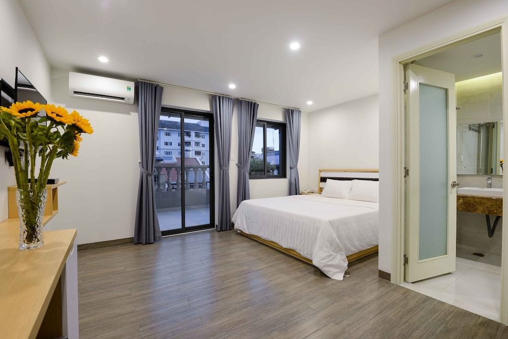 undefined Warm Ways Hotel 4