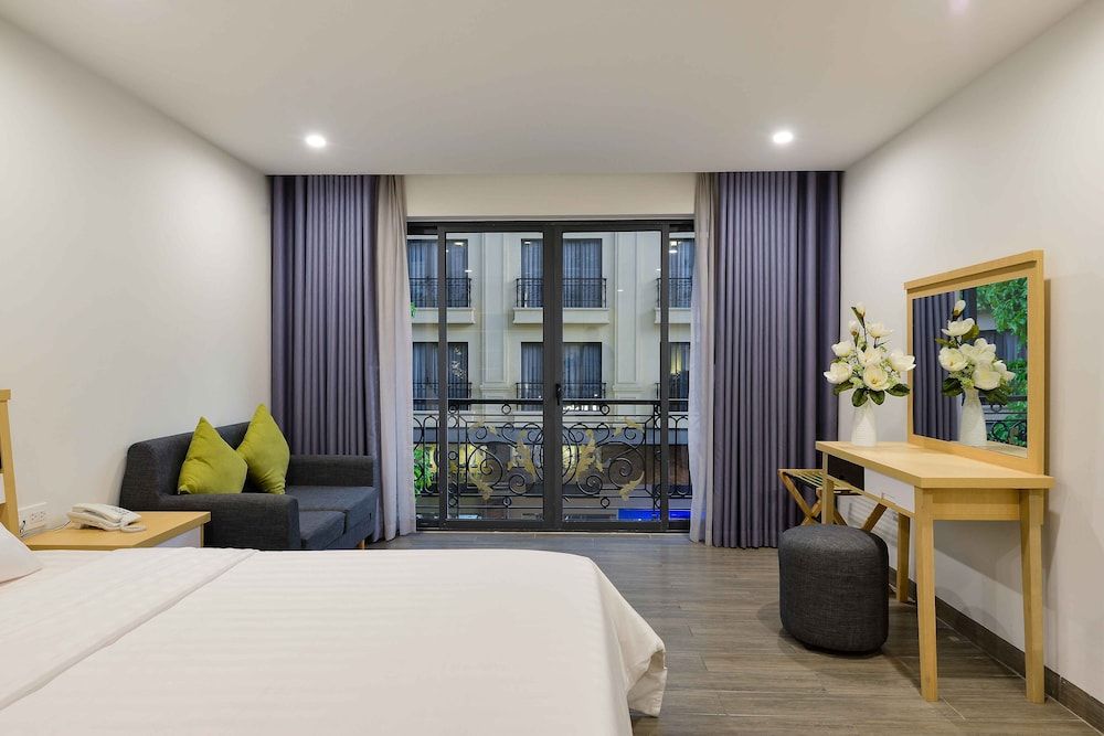 undefined Warm Ways Hotel