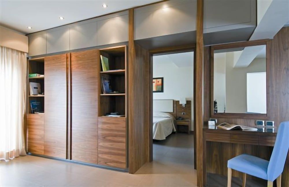 Suites & Residence Hotel Napoli Suite 5