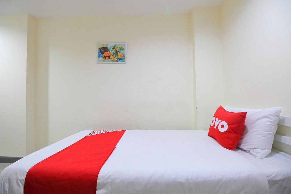 undefined OYO 439 Bed & Bus 6