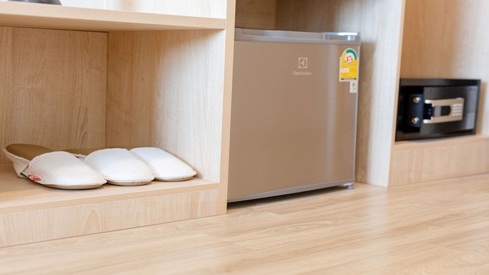 B2 Don Mueang Premier Hotel Deluxe Triple Room 5