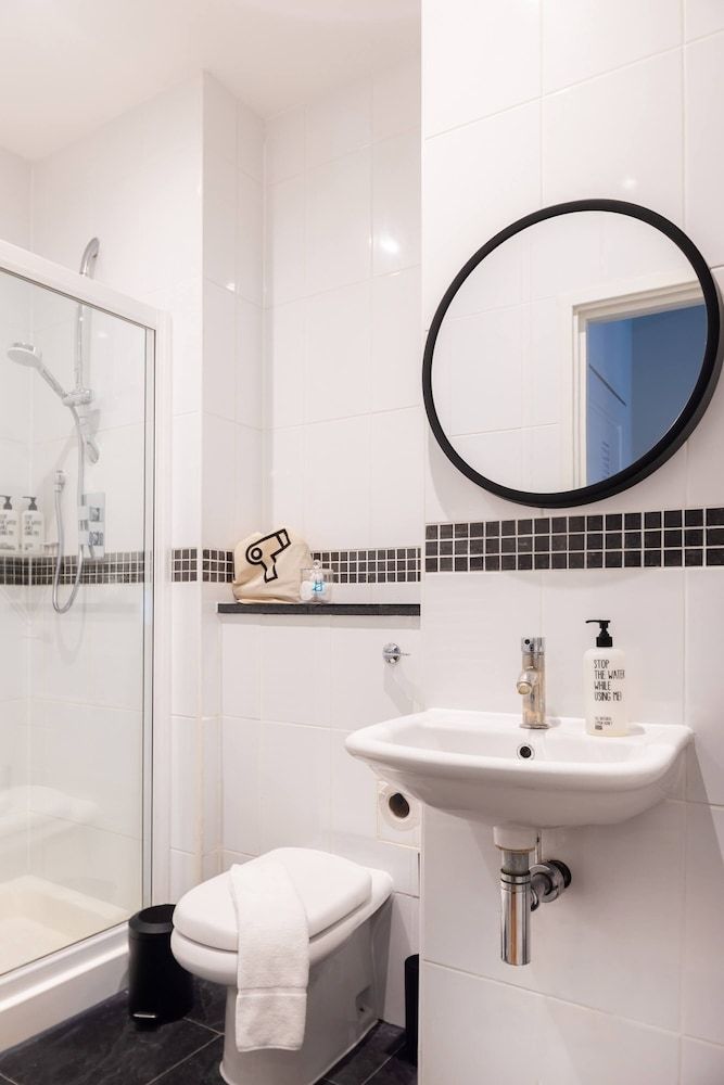 undefined Bob W Tower of London 8