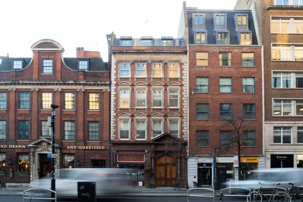 undefined Bob W Tower of London 2