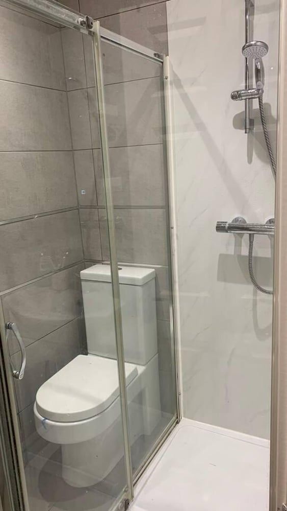 undefined Stunning 1-bed Apartment in London 7