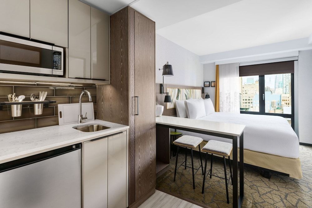 TownePlace Suites by Marriott New York Manhattan/Chelsea Studio, 1 King Bed, Kitchenette 20
