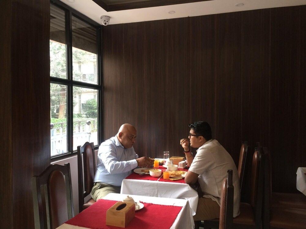 undefined Thamel Home 8