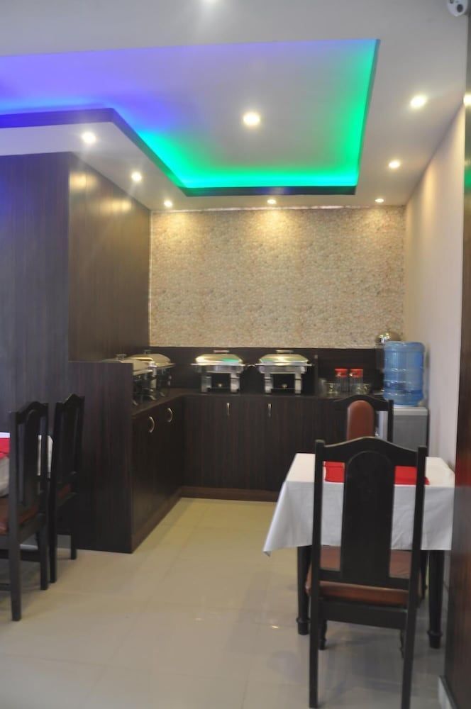 undefined Thamel Home 5