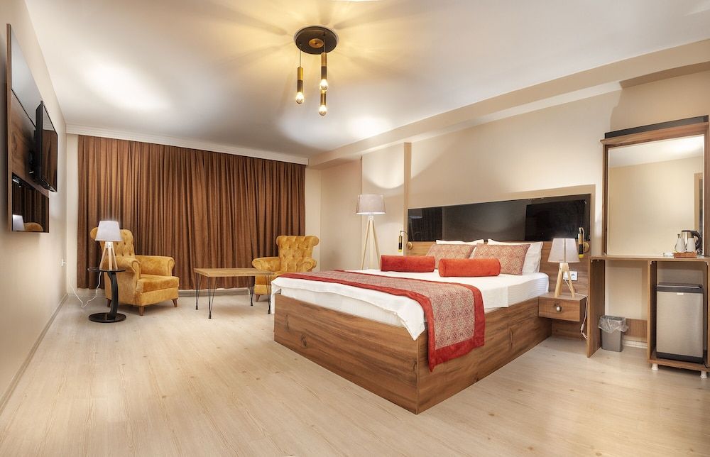 undefined Bakirkoy Best Suit 2