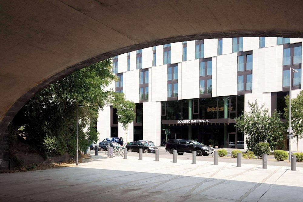 undefined Scandic Frankfurt Hafenpark 9