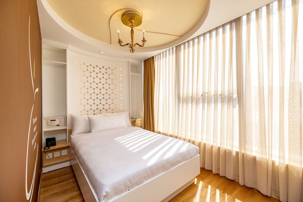 Limehouse Library Hotel Superior Double Room 3