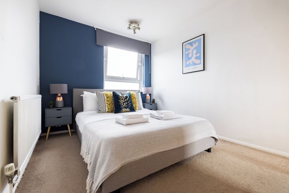 undefined The Bermondsey Collection 10