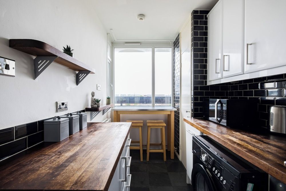 undefined The Bermondsey Collection 5