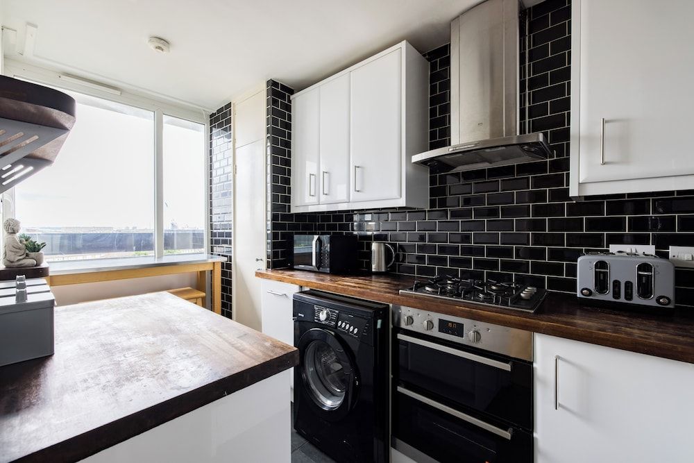 undefined The Bermondsey Collection 4