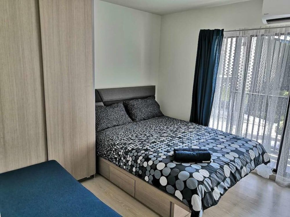 Mono Sukhumvit 50 DownTown Studio 7