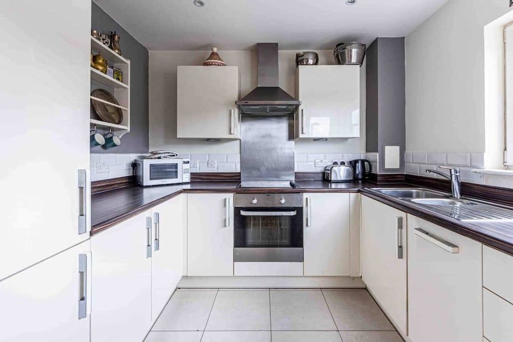undefined Lovely 2 Bedroom Apartment in Bermondsey 4