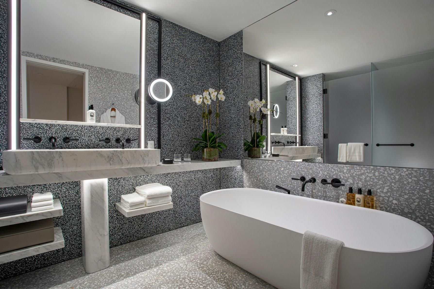 Skyline Club Room, Club level, Guest room, 2 Double, High floor