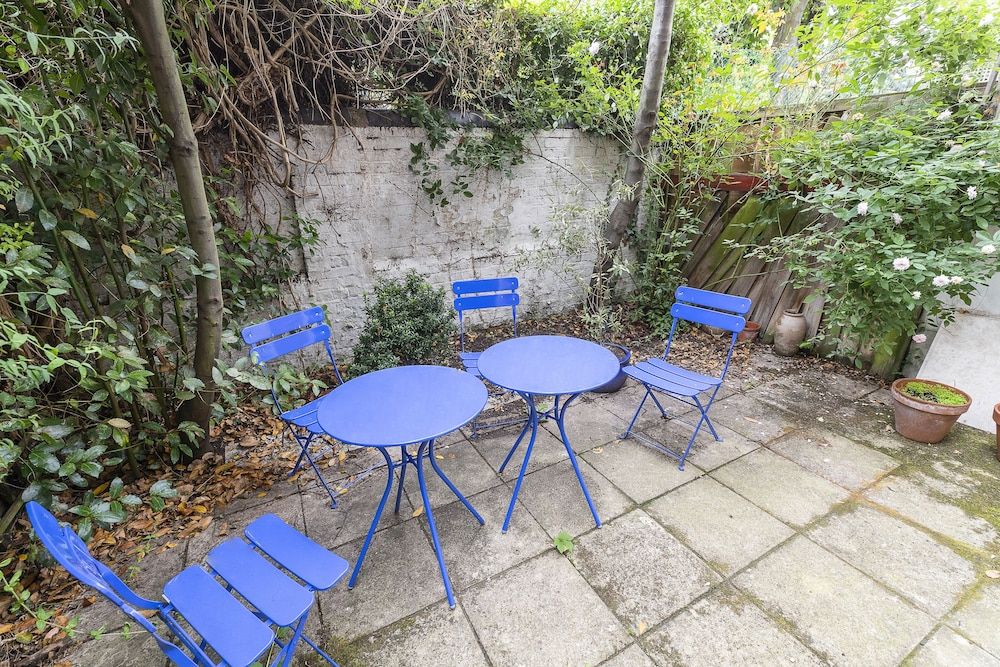 undefined JOIVY Charming 3 bed house with a rooftop terrace 4