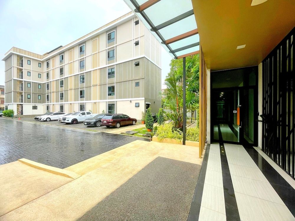 undefined Amanah Bangkok Hotel 5