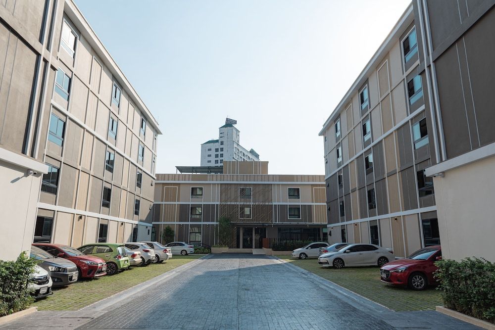 undefined Amanah Bangkok Hotel 2