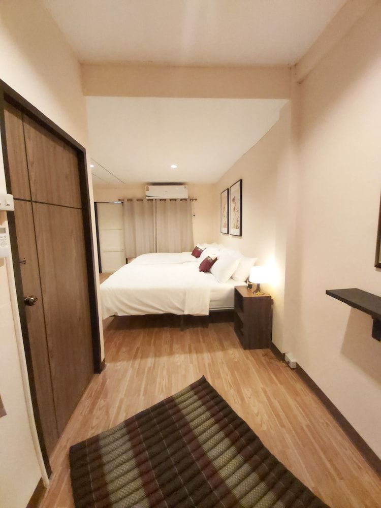 undefined Real Bangkok Guesthouse 8